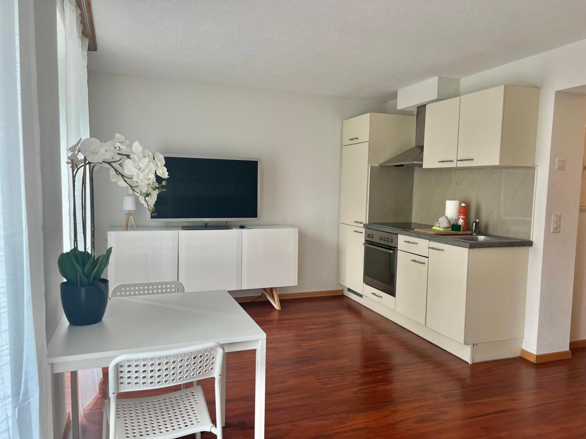 Nimbuzzz Apartments Unterseen Quarto foto